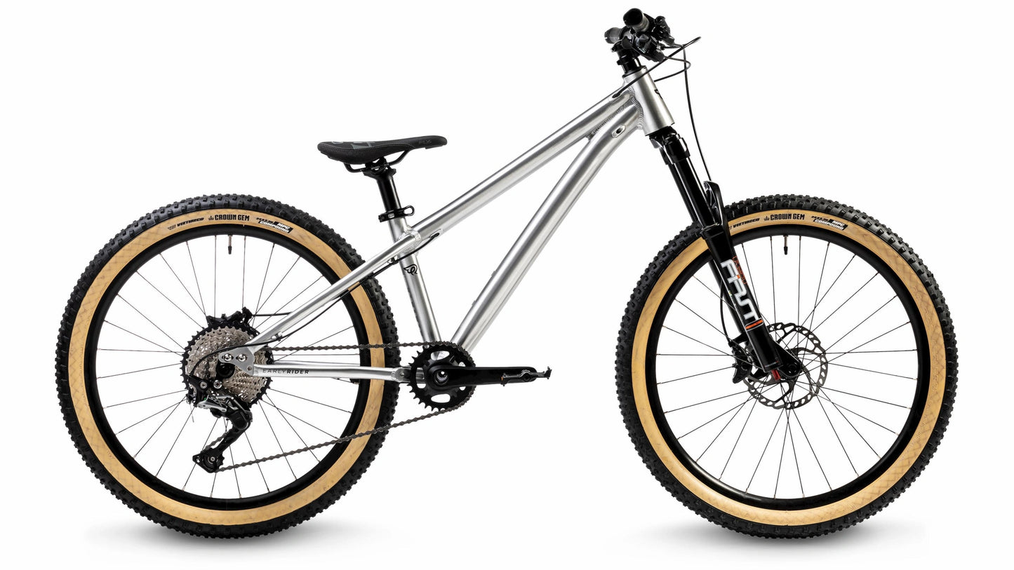 Hellion 24 - Early Rider - Brushed Aluminium